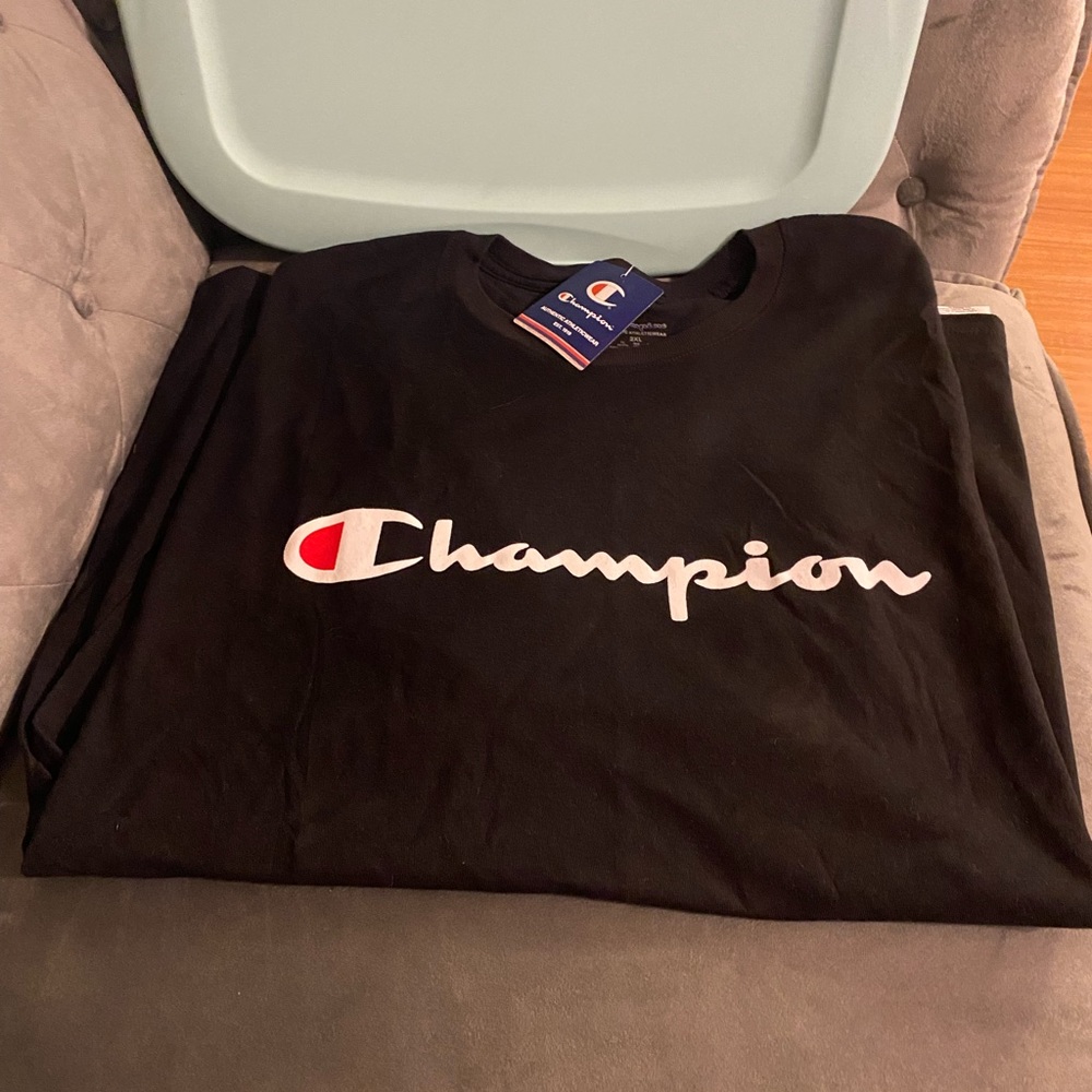 COPY - Mens Champion tee NWT